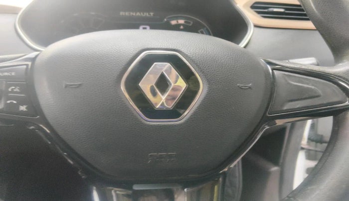 2021 Renault Kiger RXT MT, Petrol, Manual, 80,324 km, interior