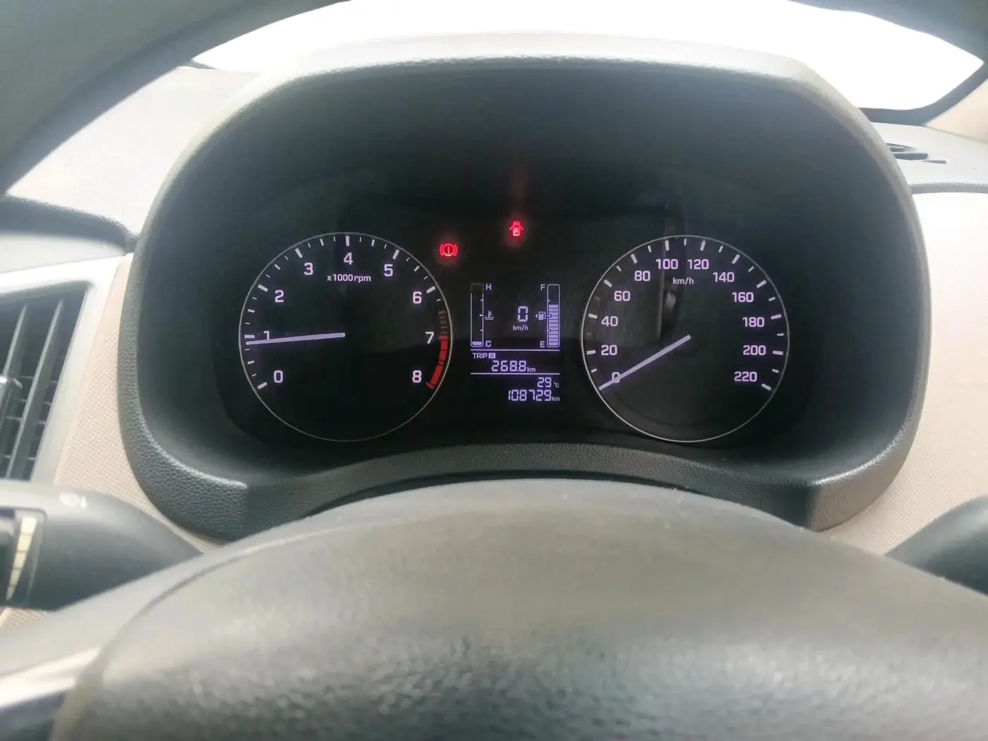 2017 Hyundai Creta E PLUS 1.6 PETROL, Petrol, Manual, 1,08,729 km, interior