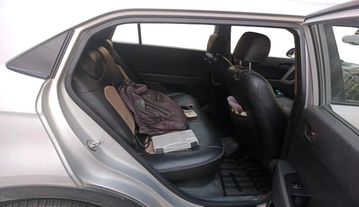 2017 Hyundai Creta E PLUS 1.6 PETROL, Petrol, Manual, 1,08,729 km, interior