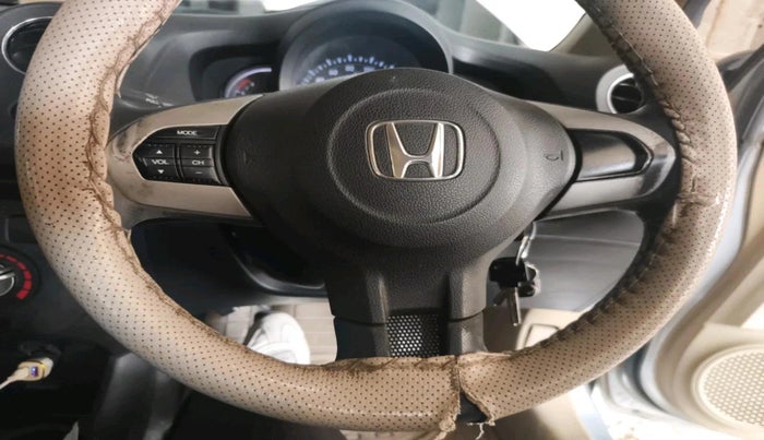 2015 Honda Amaze 1.2L I-VTEC S, Petrol, Manual, 1,02,145 km, interior