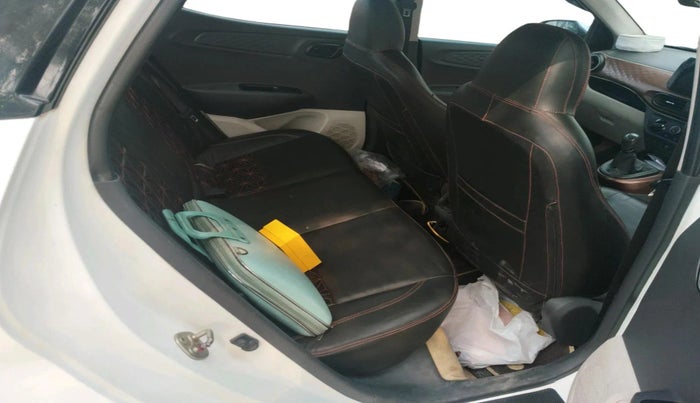 2022 Hyundai AURA S 1.2 CNG, CNG, Manual, 71,103 km, interior