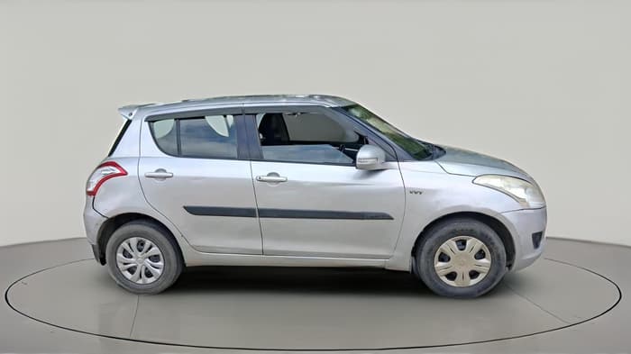 2014 Maruti Swift VXI, CNG, Manual, 1,21,293 km, exterior