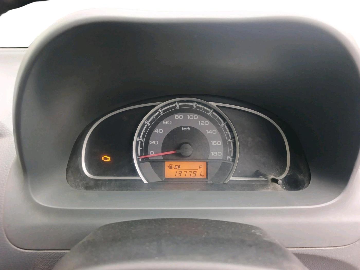2015 Maruti Alto 800 LXI, CNG, Manual, 1,37,791 km, interior