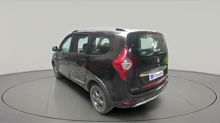 2017 Renault Lodgy 85 PS RXZ STEPWAY 8 STR, Diesel, Manual, 77,011 km, exterior