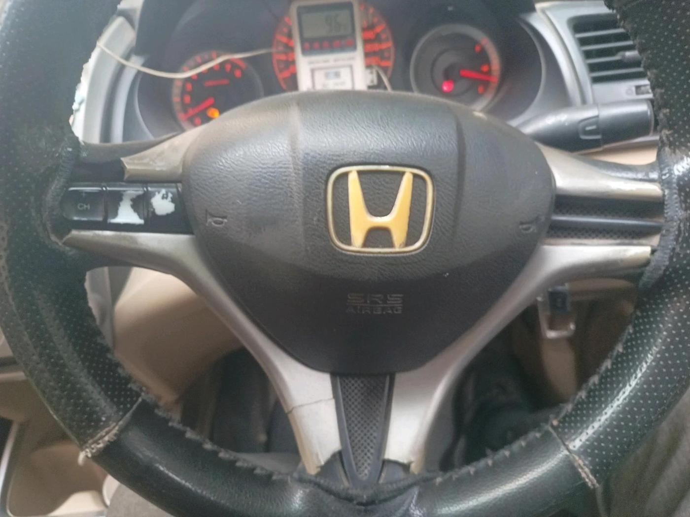 2011 Honda City 1.5L I-VTEC S MT, Petrol, Manual, 1,27,909 km, interior