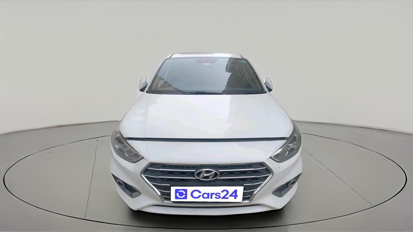 2018 Hyundai Verna 1.6 VTVT SX (O) AT, CNG, Automatic, 1,29,848 km, exterior