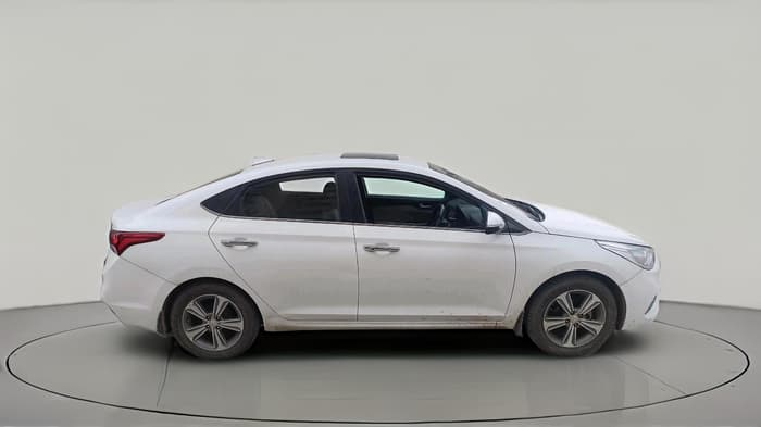 2018 Hyundai Verna 1.6 VTVT SX (O) AT, CNG, Automatic, 1,29,848 km, exterior