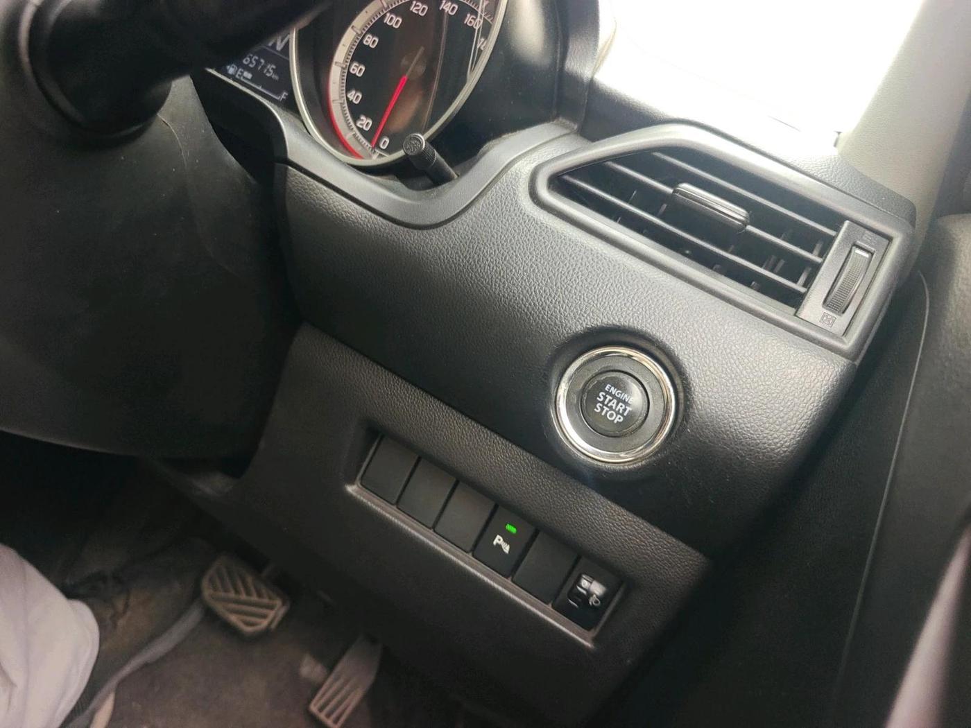 2018 Maruti Swift ZDI AMT, Diesel, Automatic, 65,715 km, interior