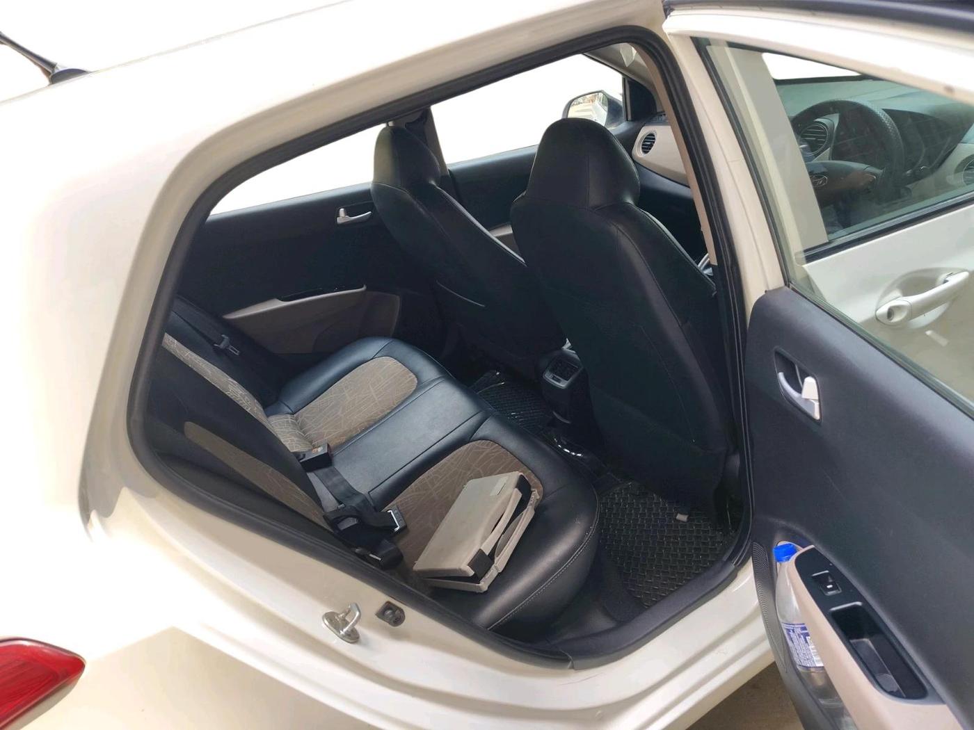 2017 Hyundai Grand i10 SPORTZ 1.2 KAPPA VTVT, Petrol, Manual, 89,480 km, interior
