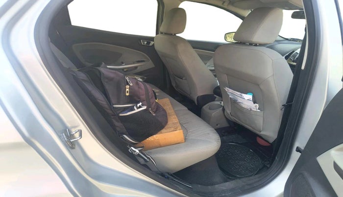 2016 Ford Ecosport TITANIUM 1.5L DIESEL, Diesel, Manual, 1,20,966 km, interior