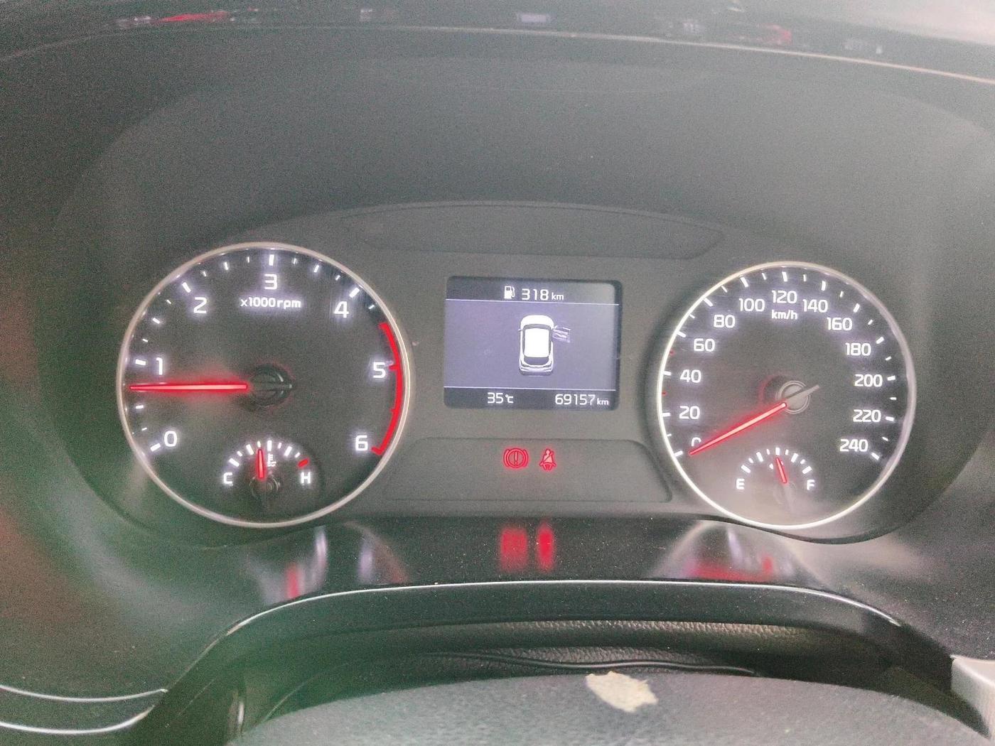 2021 KIA SELTOS HTE 1.5 DIESEL, Diesel, Manual, 69,157 km, interior