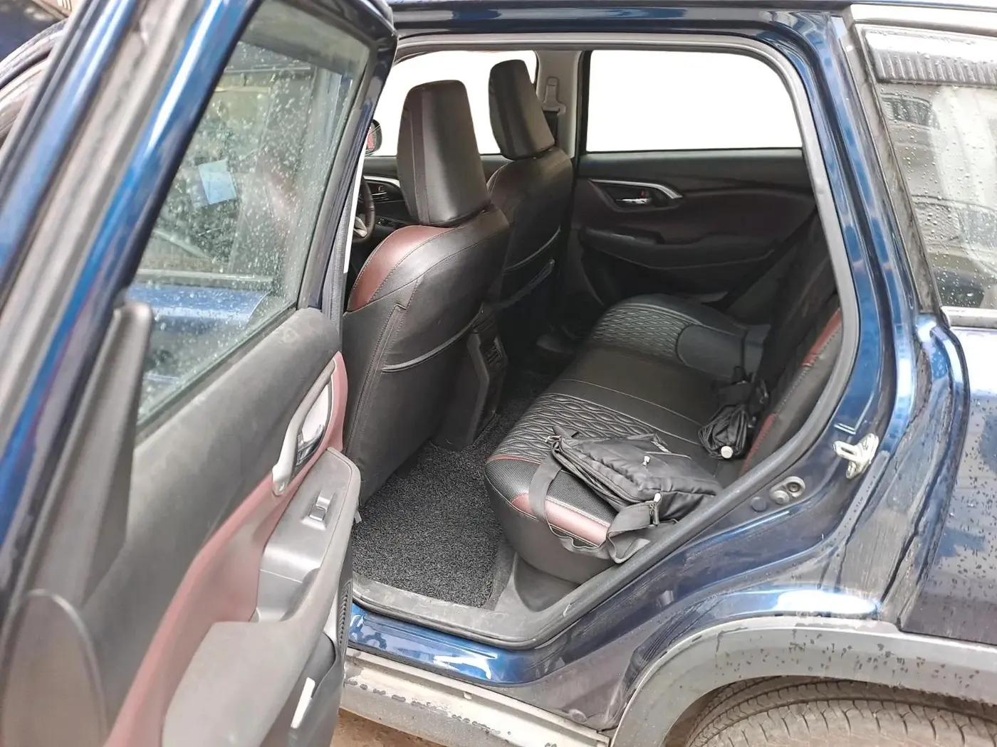 2025 Maruti Grand Vitara SIGMA SMART HYBRID, Petrol, Manual, 19,000 km, interior