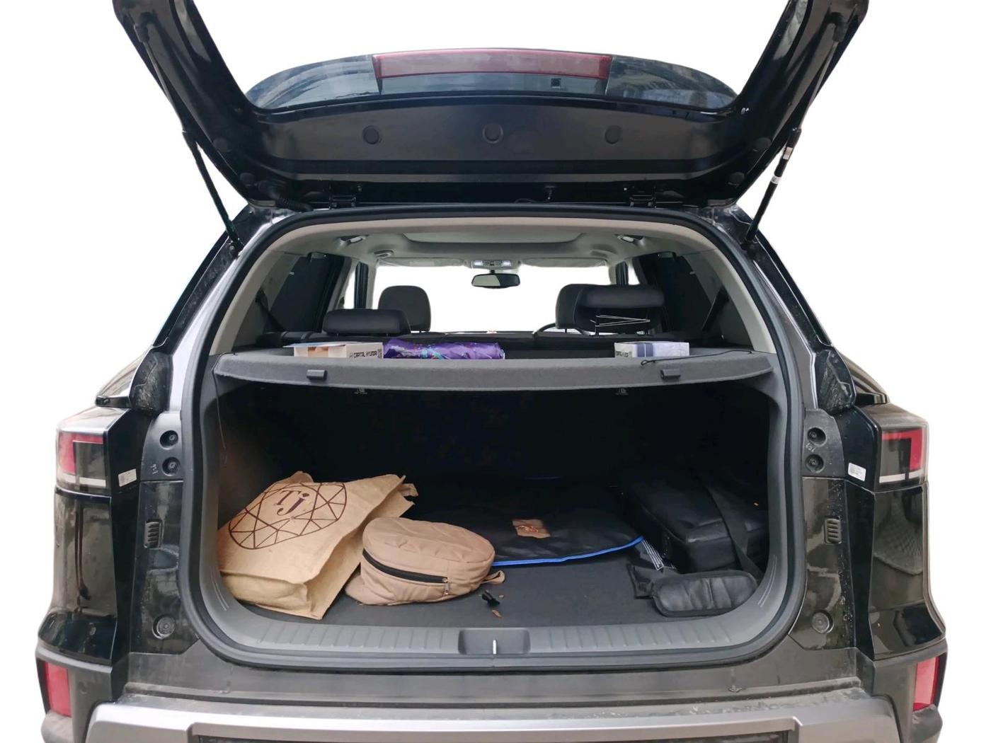 2026 Hyundai Creta SX 1.5 PETROL, Petrol, Manual, 4,266 km, exterior