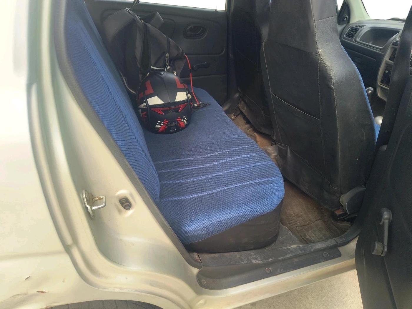 2011 Maruti Alto LXI, Petrol, Manual, 1,37,853 km, interior