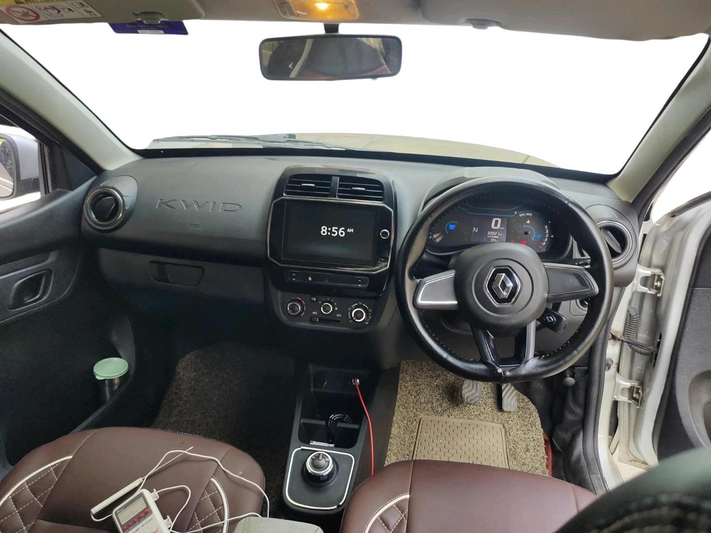 2022 Renault Kwid RXT 1.0 AMT, Petrol, Automatic, 91,486 km, interior