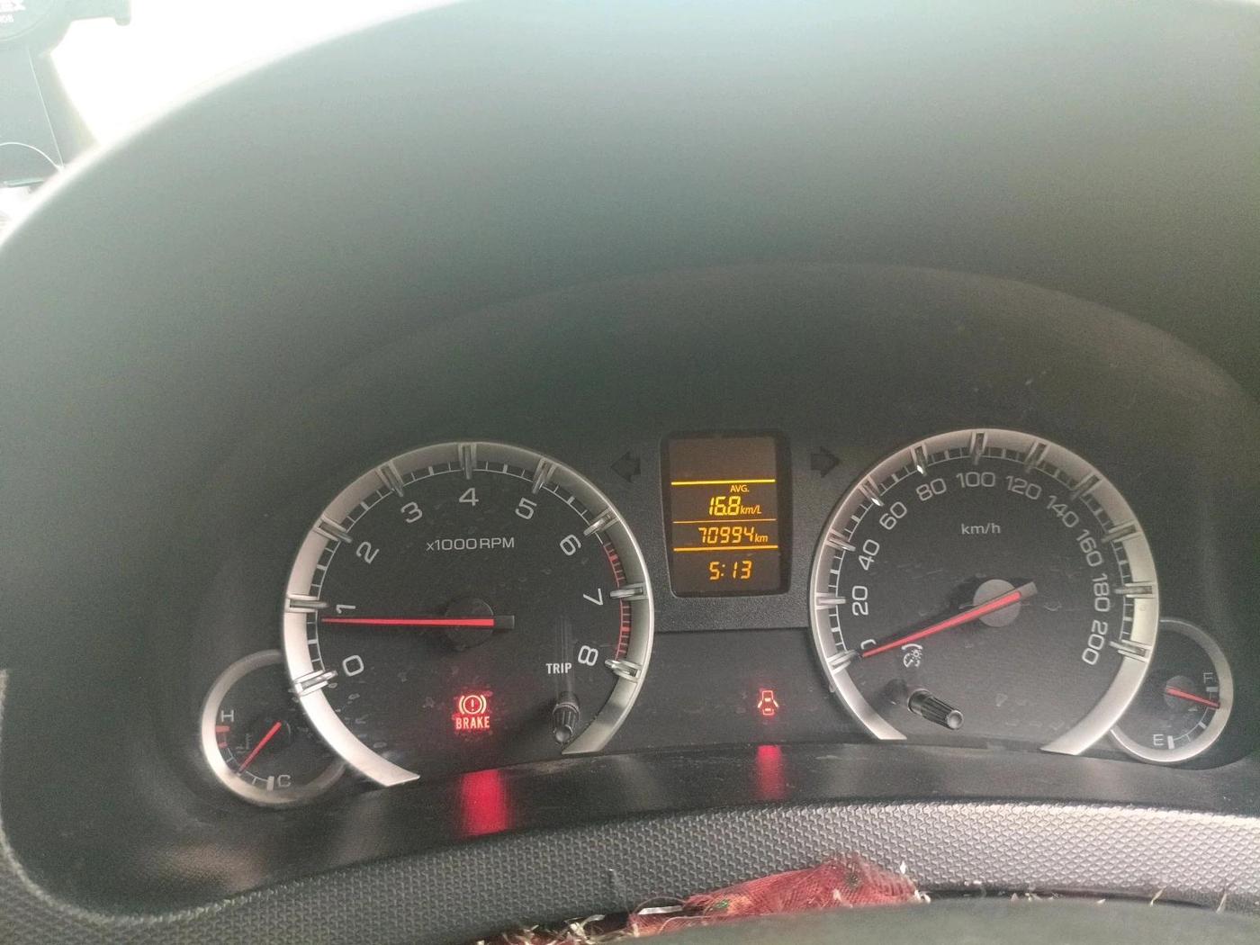 2013 Maruti Swift VXI, Petrol, Manual, 70,994 km, interior