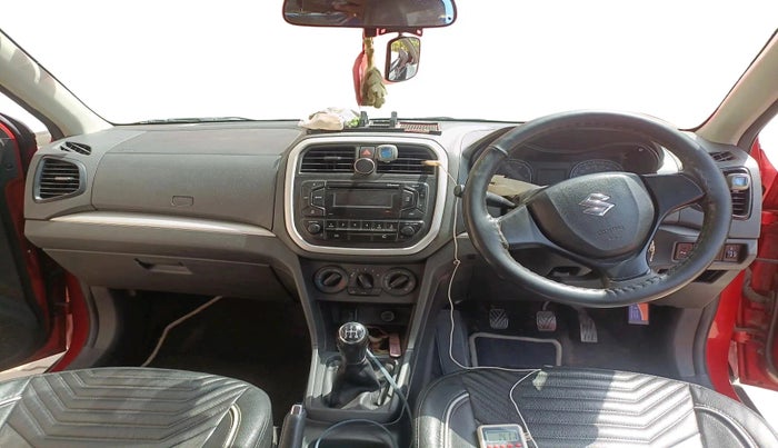 2016 Maruti Vitara Brezza VDI (O), Diesel, Manual, 1,43,181 km, interior
