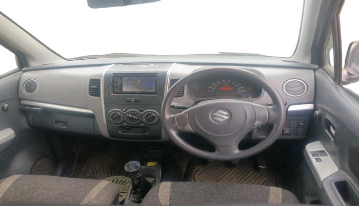 2011 Maruti Wagon R 1.0 LXI, CNG, Manual, 1,17,165 km, interior
