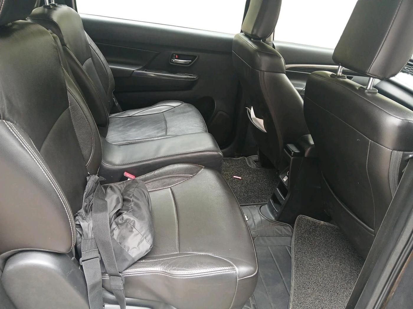 2021 Maruti XL6 ALPHA AT, Petrol, Automatic, 1,61,665 km, interior