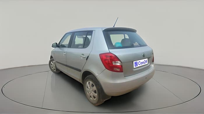 2011 Skoda Fabia AMBITION PLUS 1.2 MPI, Petrol, Manual, 25,500 km, exterior