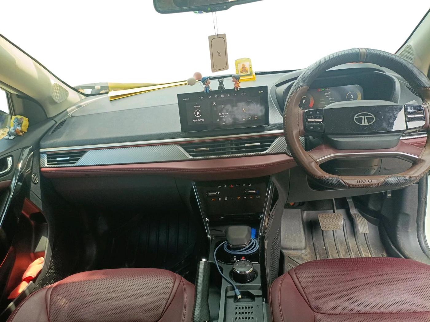 2025 Tata Curvv Accomplished S 1.2 Petrol 7DCA, Petrol, Automatic, 29,798 km, interior