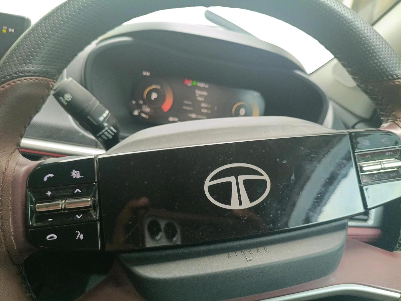 2025 Tata Curvv Accomplished S 1.2 Petrol 7DCA, Petrol, Automatic, 29,798 km, interior