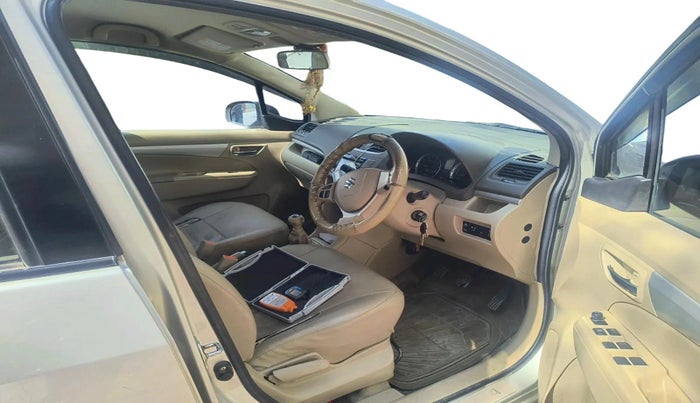 2016 Maruti Ertiga VXI CNG, CNG, Manual, 1,24,390 km, interior