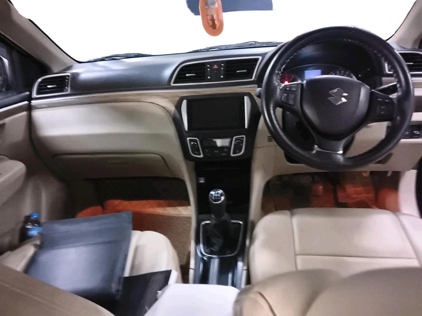 2022 Maruti Ciaz ZETA 1.5 SHVS MT PETROL, Petrol, Manual, 25,626 km, interior