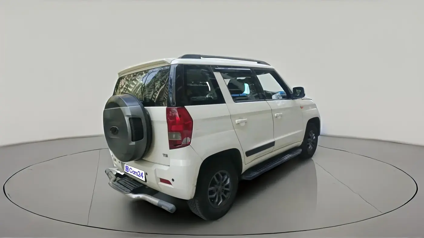 2017 Mahindra TUV300 T10, Diesel, Manual, 1,63,528 km, exterior