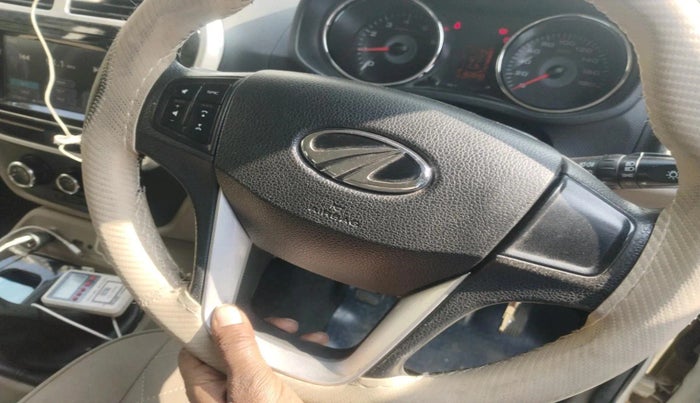 2017 Mahindra TUV300 T10, Diesel, Manual, 1,63,528 km, interior