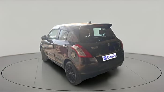 2016 Maruti Swift LXI (O), CNG, Manual, 1,49,683 km, exterior