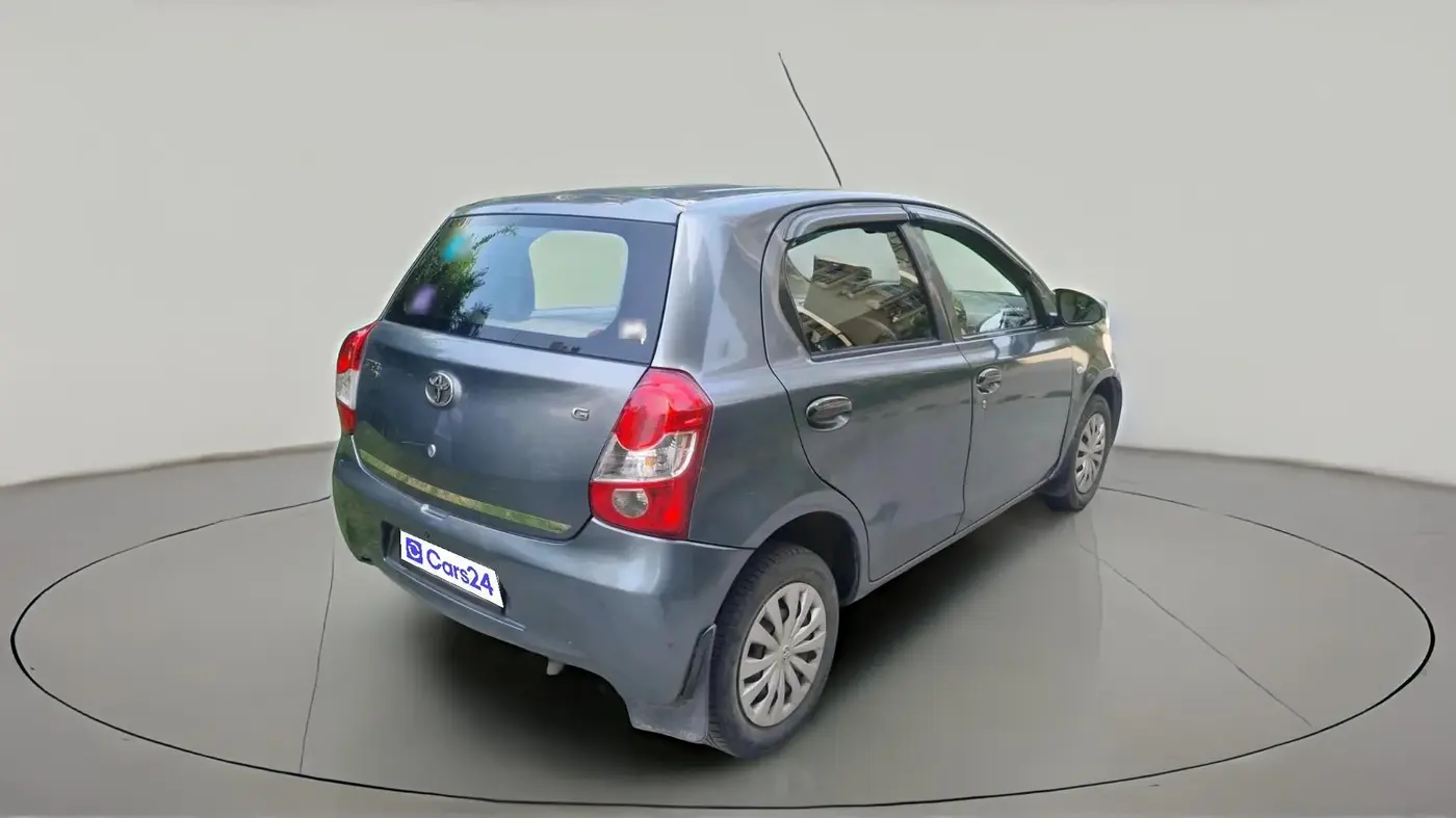 2015 Toyota Etios Liva G, Petrol, Manual, 1,04,113 km, exterior