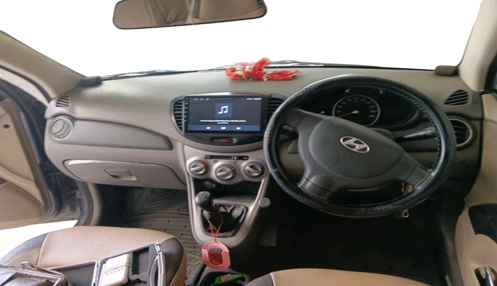 2014 Hyundai i10 MAGNA 1.1, CNG, Manual, 1,50,054 km, interior