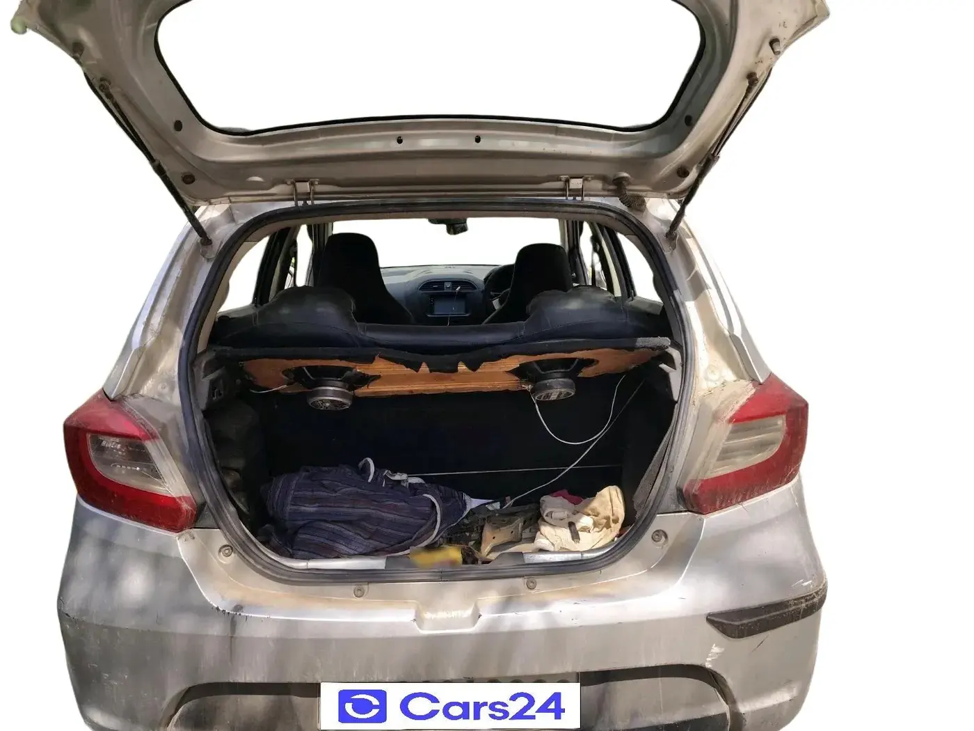 2017 Tata Tiago XE DIESEL, Diesel, Manual, 1,52,525 km, exterior