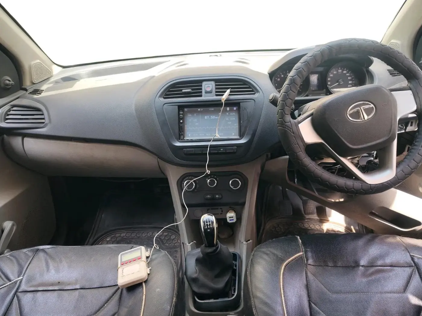 2017 Tata Tiago XE DIESEL, Diesel, Manual, 1,52,525 km, interior