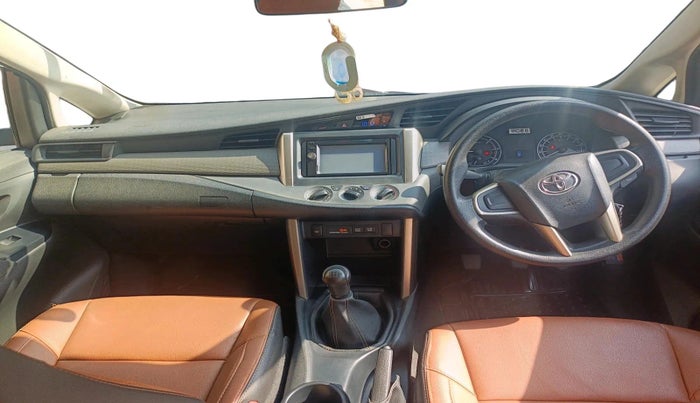 2017 Toyota Innova Crysta 2.4 GX 7 STR, Diesel, Manual, 79,840 km, interior