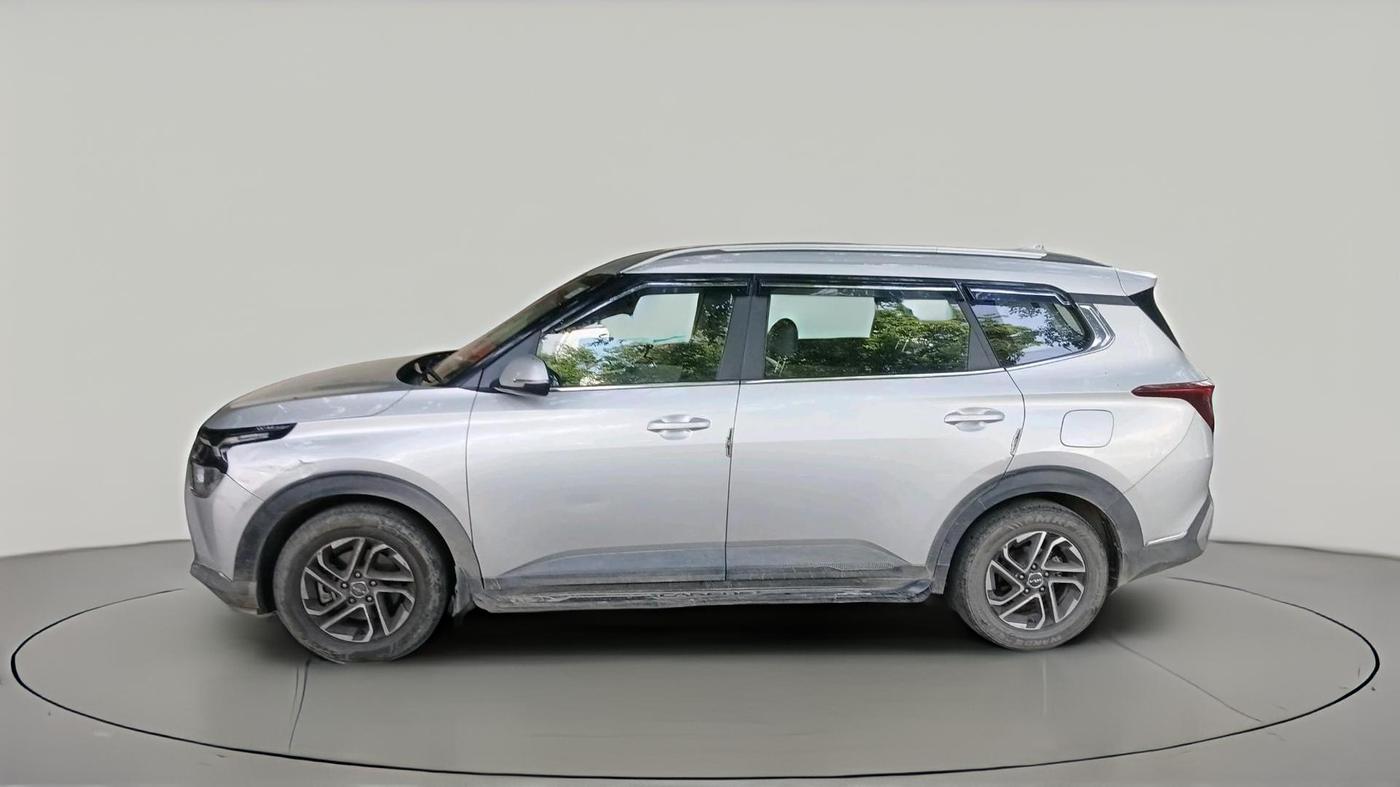 2022 KIA CARENS PRESTIGE PLUS 1.4 PETROL 7 STR, Petrol, Manual, 66,284 km, exterior