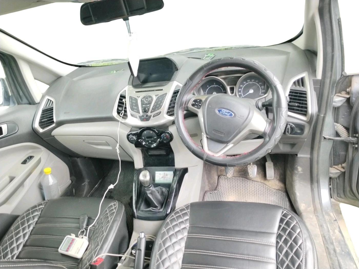 2017 Ford Ecosport TITANIUM 1.5L DIESEL, Diesel, Manual, 97,529 km, interior
