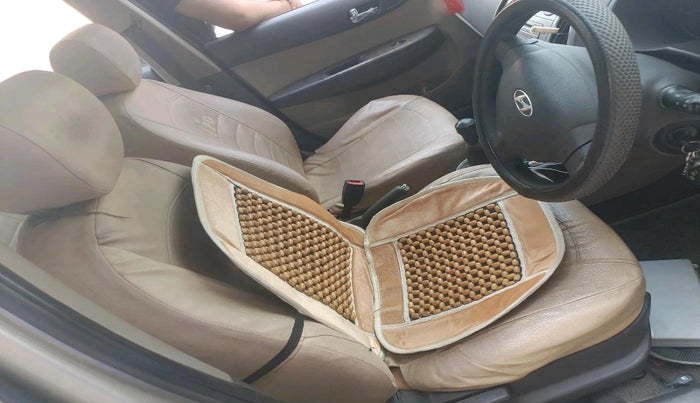 2011 Hyundai i20 MAGNA 1.2, Petrol, Manual, 68,006 km, interior