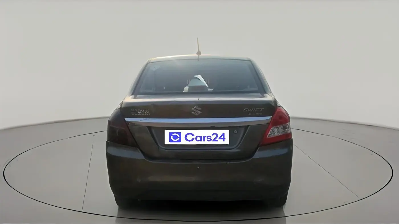 2017 Maruti Swift Dzire LXI, CNG, Manual, 1,35,512 km, exterior