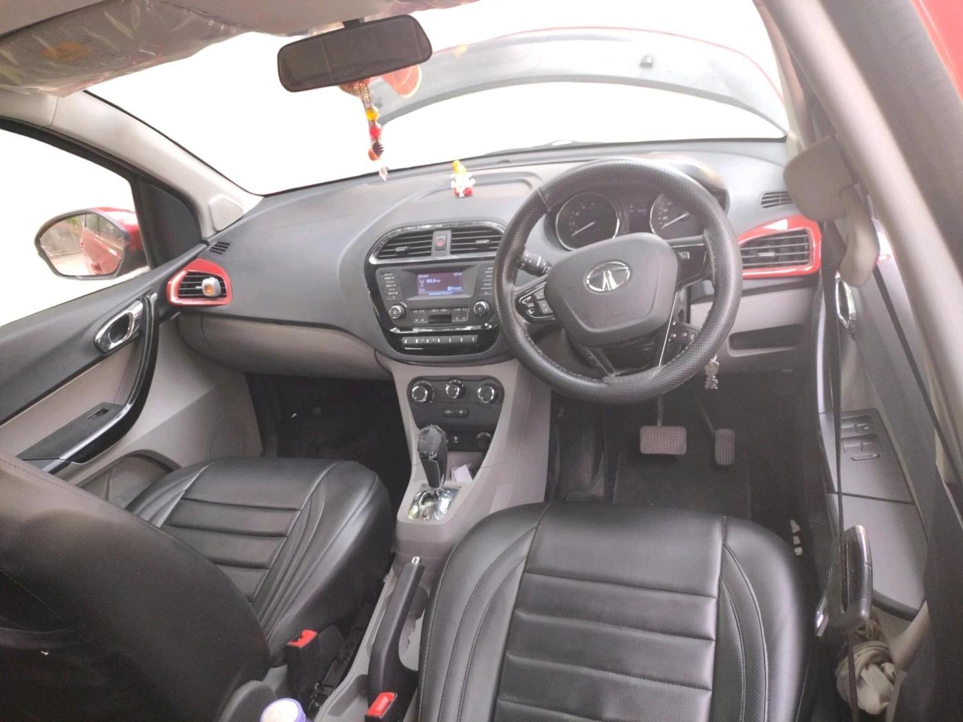 2018 Tata Tiago XZA PETROL, Petrol, Automatic, 5,403 km, interior