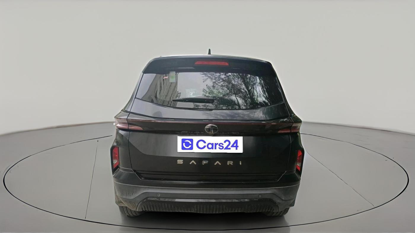 2024 Tata Safari ACCOMPLISHED PLUS DARK EDITION AT, Diesel, Automatic, 39,735 km, exterior