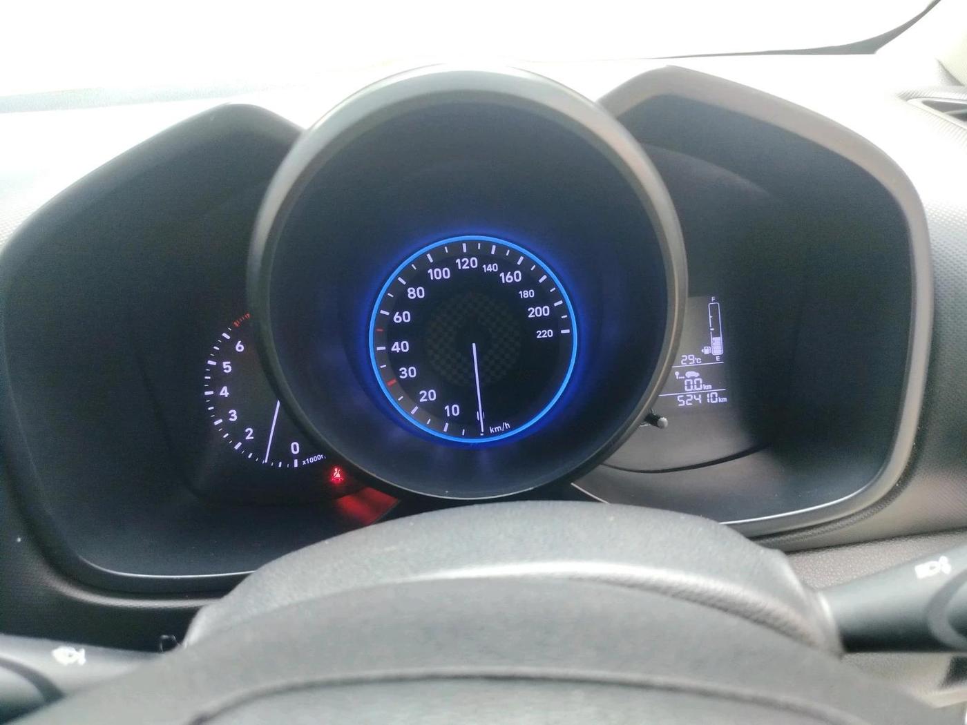 2019 Hyundai VENUE SX 1.0 TURBO, Petrol, Manual, 52,410 km, interior
