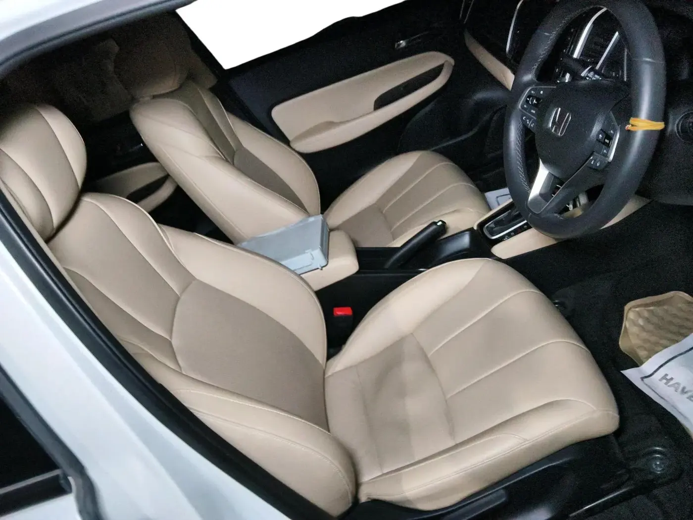 2023 Honda City 1.5L I-VTEC ZX CVT, Petrol, Automatic, 12,468 km, interior