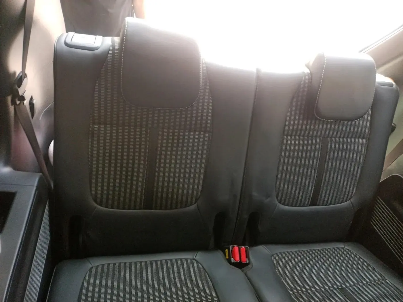 2022 KIA CARENS PRESTIGE PLUS 1.4 PETROL DCT 7 STR, Petrol, Automatic, 46,180 km, interior