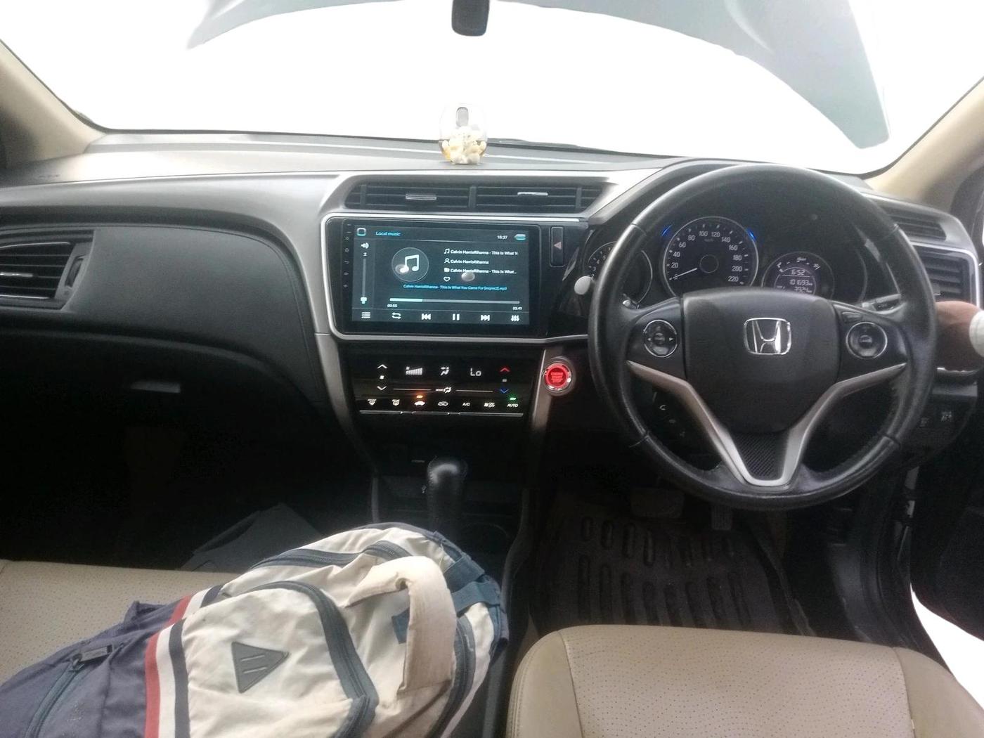 2017 Honda City 1.5L I-VTEC ZX CVT, Petrol, Automatic, 1,01,693 km, interior