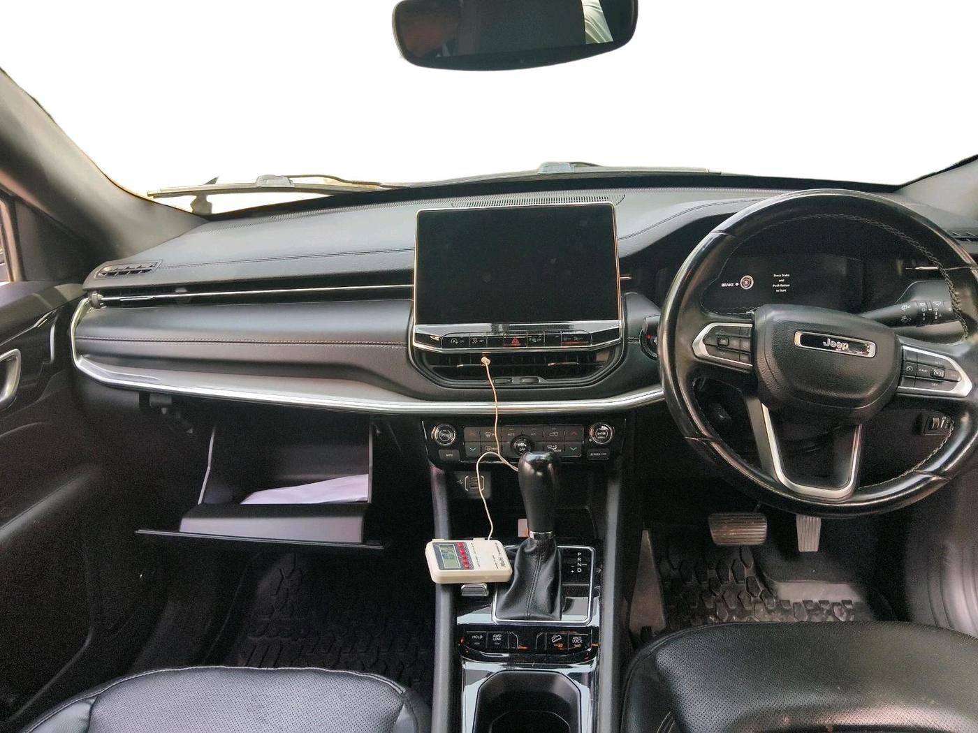 2022 Jeep Compass MODEL S (O) DIESEL 4X4 AT, Diesel, Automatic, 57,364 km, interior