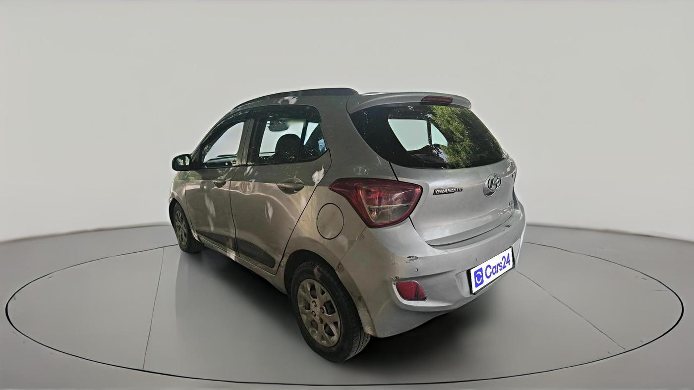 2016 Hyundai Grand i10 SPORTZ 1.2 KAPPA VTVT, Petrol, Manual, 1,62,261 km, exterior
