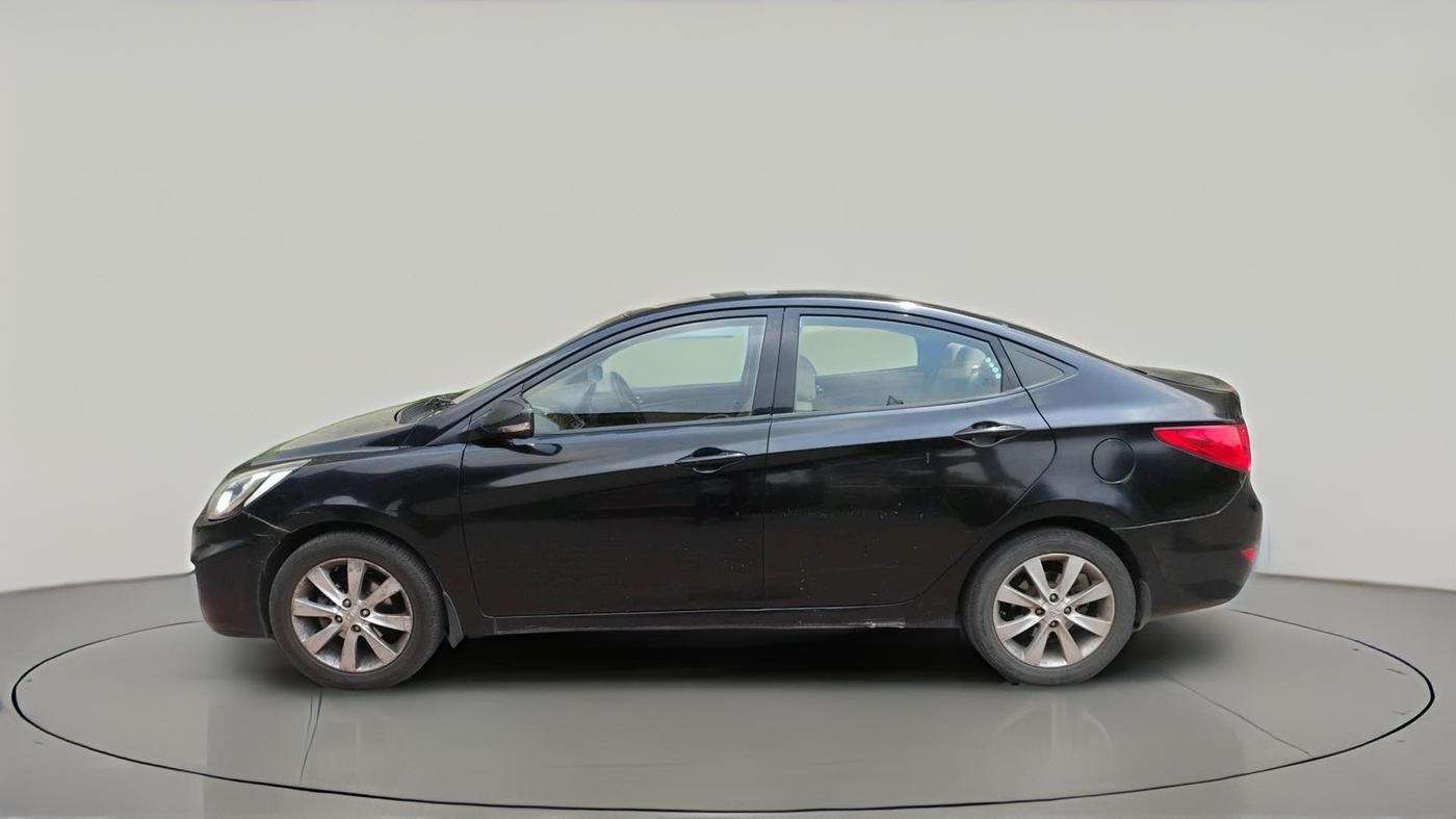 2013 Hyundai Verna FLUIDIC 1.6 VTVT SX, Petrol, Manual, 1,40,358 km, exterior