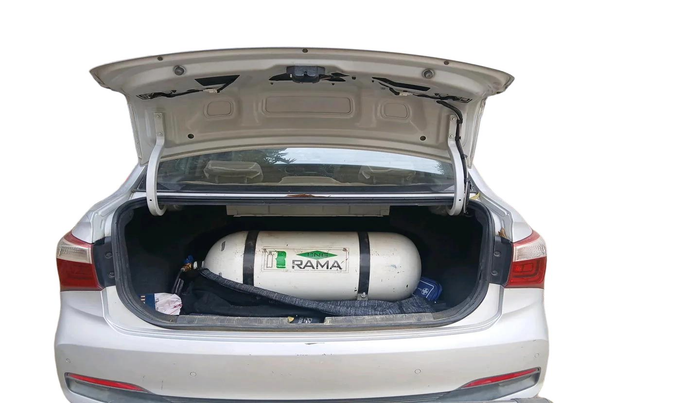 2017 Hyundai Xcent S 1.2, CNG, Manual, 1,34,428 km, exterior